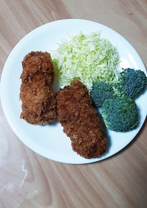 ブロッコリーの茎とチーズのカツ-レシピのメイン写真