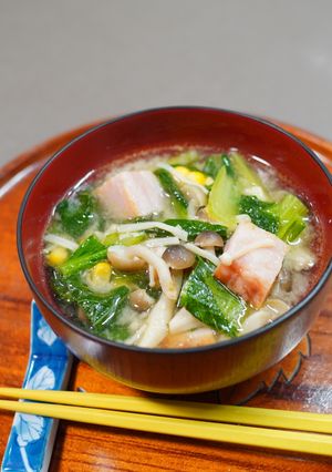 厚切りベーコン＆野菜の満菜味噌汁-レシピのメイン写真