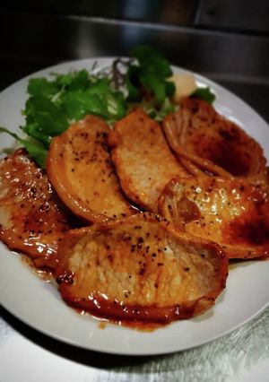 焼鳥ダレで豚焼き〜❨(@≧↺≦@)❩wノ-レシピのメイン写真