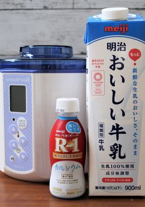 R-1ドリンク・カルシウムとおいしい牛乳-レシピのメイン写真