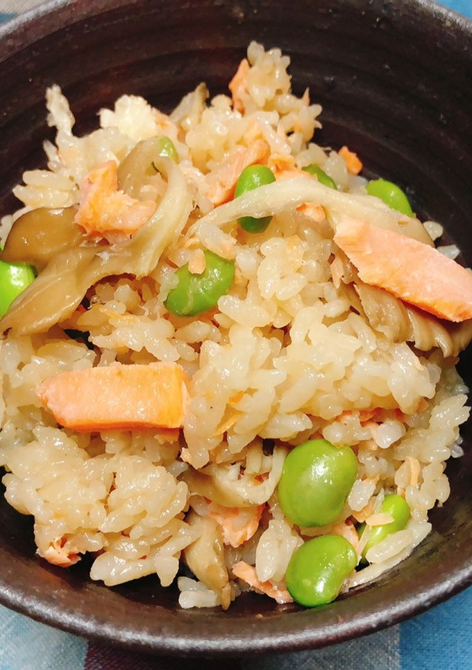 鮭とまいたけの炊き込みご飯-レシピのメイン写真