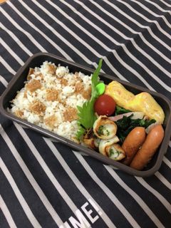 男子高校生弁当4/23いなり混ぜご飯弁当-レシピのメイン写真