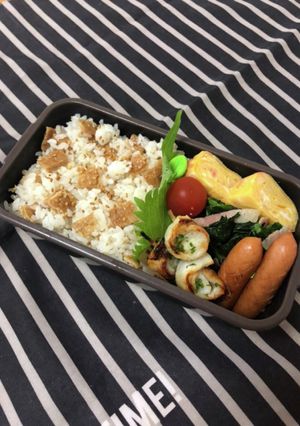 男子高校生弁当4/23いなり混ぜご飯弁当-レシピのメイン写真