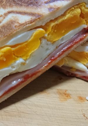 ハムエッグチーズのホットサンド☆-レシピのメイン写真