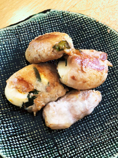 卵と蕾菜の肉巻き2種-レシピのメイン写真