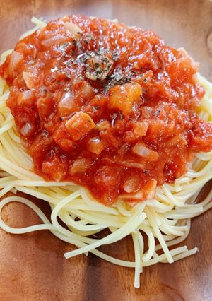 ピリッと辛いが美味さ倍増トマトパスタ-レシピのメイン写真