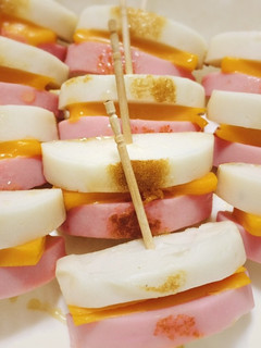 簡単おかず:かまぼこチーズ焼き-レシピのメイン写真