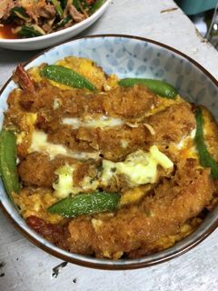 エビフライの卵とじ丼-レシピのメイン写真