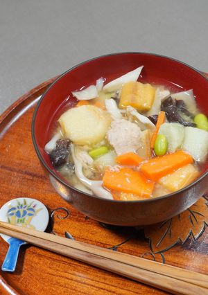 ツナと野菜と野菜麩の満菜味噌汁-レシピのメイン写真