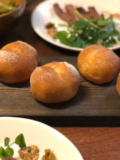 少しハードなシンプル丸パン-レシピのメイン写真