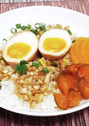 超簡単！SNSで人気の麻薬たまごごはん！-レシピのメイン写真
