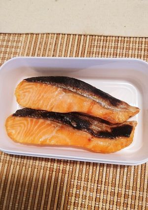 甘鮭は、焼いてからストックしよう！-レシピのメイン写真