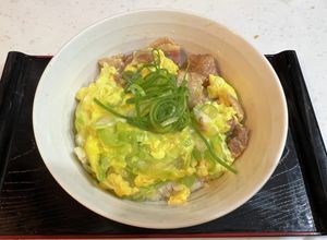5分で調理！塩焼き鳥の缶詰で親子丼　-レシピのメイン写真