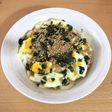 レンジで簡単5分♪納豆チーズ釜玉風うどん