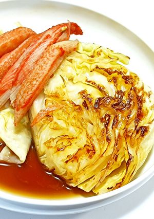 キャベツ大量消費！カニカマとの煮びたし-レシピのメイン写真