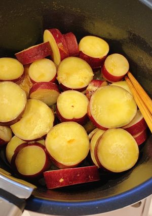 さつまいものリンゴジュース煮-レシピのメイン写真