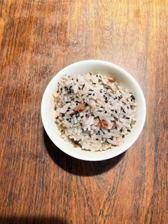 梅と黒胡麻の炊き込みご飯-レシピのメイン写真