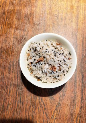 梅と黒胡麻の炊き込みご飯-レシピのメイン写真