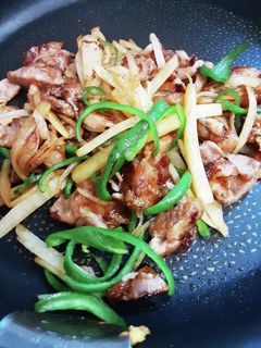 じゃがいもで(  ̄▽ ̄)青椒肉絲~♪-レシピのメイン写真