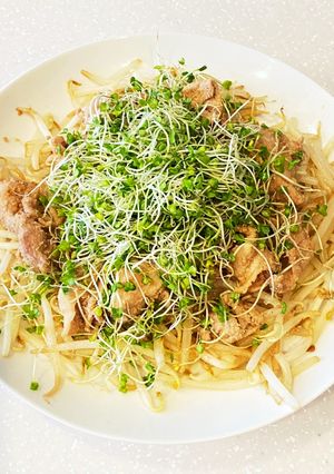 ヘルシー！豚ロースにんにく炒め！-レシピのメイン写真