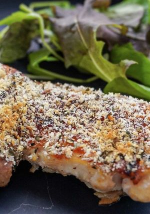 ランチに簡単トマト薫る鶏の香草パン粉焼き-レシピのメイン写真