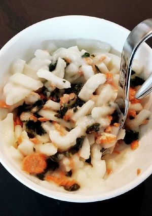 カミカミ期。鮭とほうれん草のミルクうどん-レシピのメイン写真