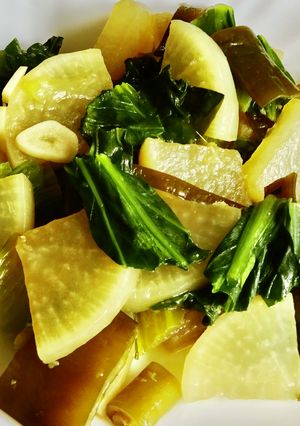 大根，ちんげん菜，わかめの茎の中華煮込み-レシピのメイン写真