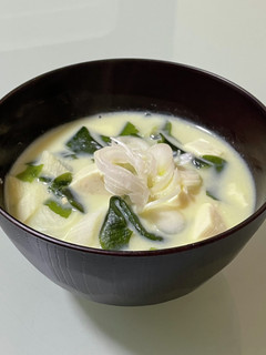 ワカメと豆腐の…優しいお味☆豆乳味噌汁-レシピのメイン写真