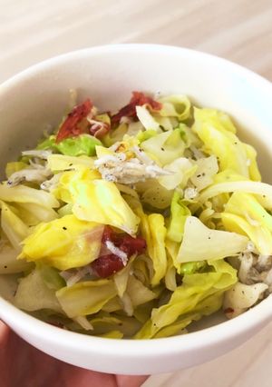 キャベツとしらすをチンして和えるサラダ-レシピのメイン写真