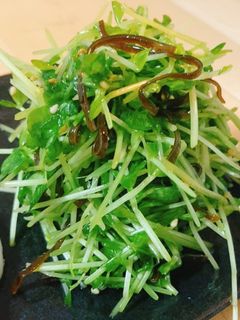 簡単混ぜるだけ✩豆苗と塩昆布のナムル-レシピのメイン写真