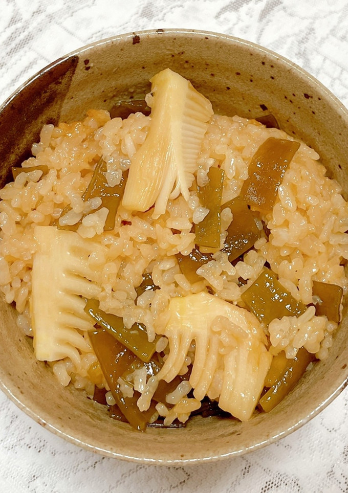 タケノコと茎わかめの炊き込みご飯-レシピのメイン写真