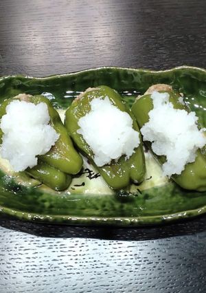 ピーマンの丸々詰め　冷凍ハンバーグ種応用-レシピのメイン写真