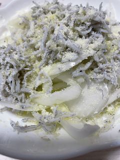 血液サラサラ〜オニスラとしらすサラダ⭐︎-レシピのメイン写真