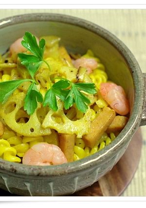 エビとれんこんのターメリックパスタ-レシピのメイン写真