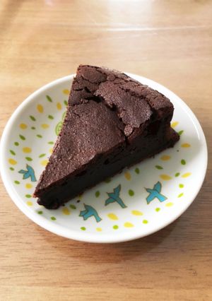 メレンゲなし！混ぜるだけのガトーショコラ-レシピのメイン写真