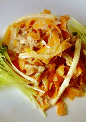 裂けるチーズとにんじんのサラダ-レシピのメイン写真