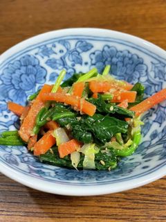 ほうれん草の彩りごまあえ-レシピのメイン写真