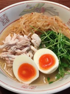 炒めただけ*ラーメンに豆苗トッピング♪-レシピのメイン写真