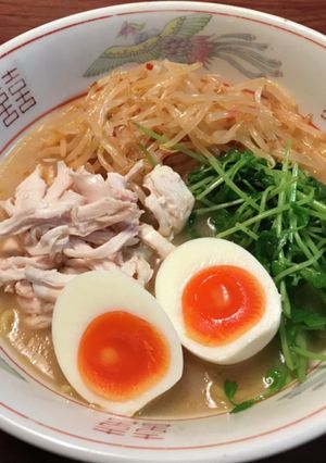 炒めただけ*ラーメンに豆苗トッピング♪-レシピのメイン写真