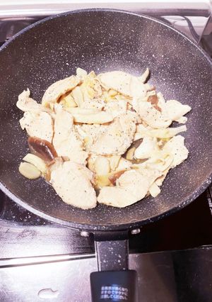 ズボラ男の鶏むね肉とエリンギの漬け焼き-レシピのメイン写真