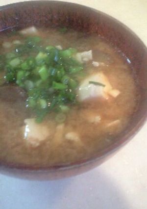 二日酔いさんもどうぞ！なすと豆腐のみそ汁-レシピのメイン写真