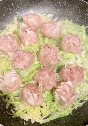 キャベツと蒸し焼き焼売-レシピのメイン写真