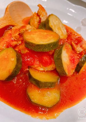 ズッキーニと鶏肉のトマト煮込み-レシピのメイン写真