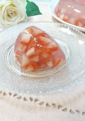 苺ゴロゴロ♡寒天ゼリー♪-レシピのメイン写真
