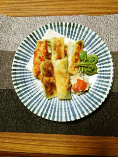 ヨウサマの減塩チキンとチーズの焼き春巻き-レシピのメイン写真