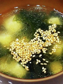 ワカメと豆腐の中華風スープ-レシピのメイン写真