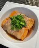 お財布おたすけ　豚バラ肉巻き厚揚げ煮