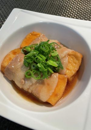 お財布おたすけ　豚バラ肉巻き厚揚げ煮-レシピのメイン写真