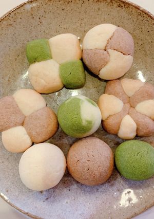 色色アーモンドプードル入りクッキー-レシピのメイン写真