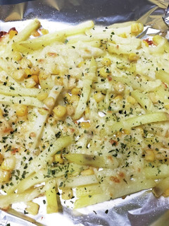 簡単おつまみ!冷凍ポテトのチーズ焼き-レシピのメイン写真